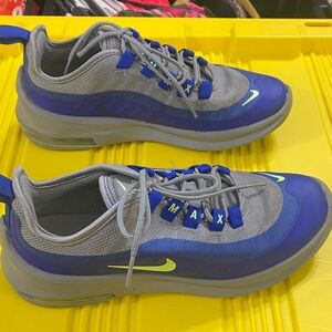 Nike Air Max Axis GS (Grade School) Shoe